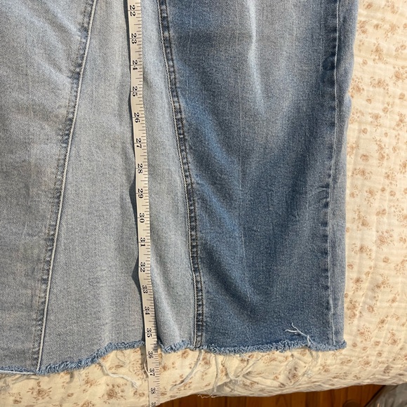 Jessica Simpson Two-Tone Blue Jean Skirt - Picture 7 of 8